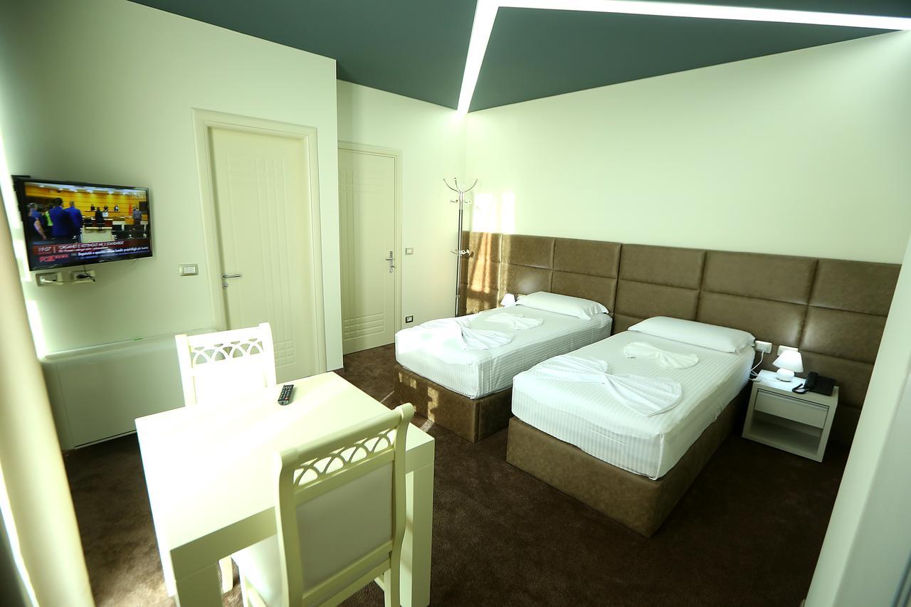 Hotel Vllaznia Shkodër Eksteriør billede